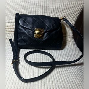 Marc Jacob’s black shoulder bag